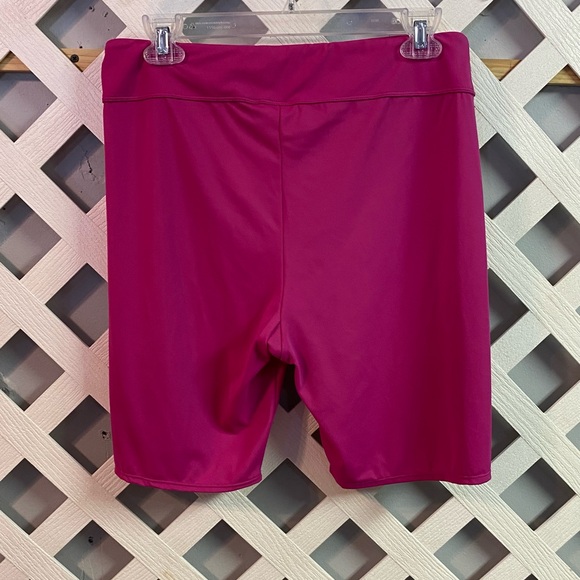 Denim & Co Beach Handkerchief Hem Tankini & Biker Shorts Fuschia Tropic Size 10 - Picture 4 of 5